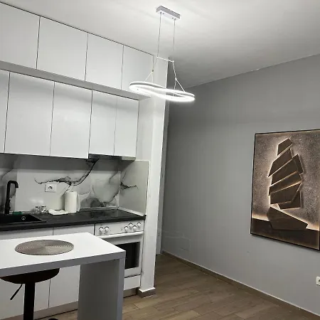 Apartment Rams